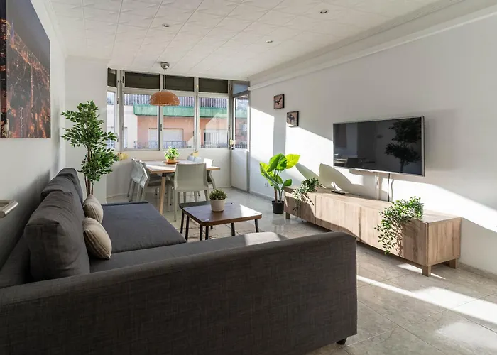 Bonito Apartamento Camp Nou